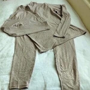 Women's Sparkling Beige Workout Set With Gold Water Splash Accents Size M